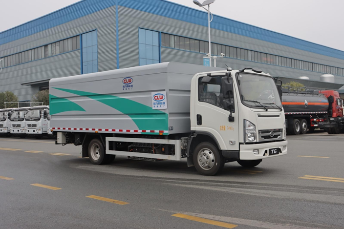 比亞迪CL5070 XTYBEV純電動密閉式桶裝垃圾車