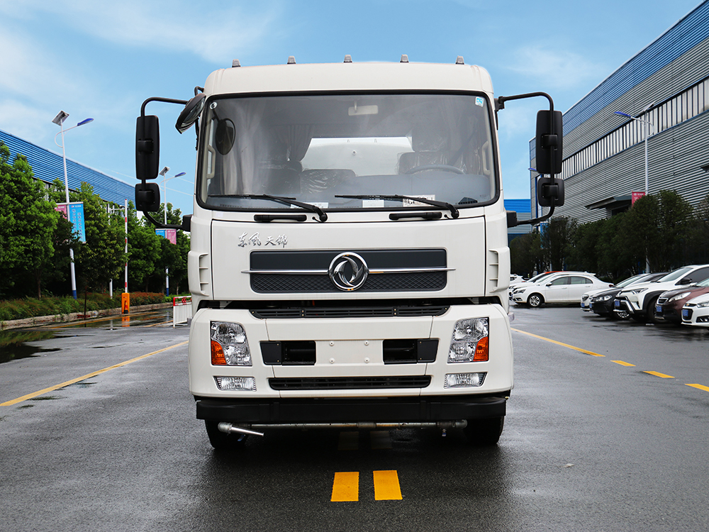 CL5182GSSBEV東風(fēng)天錦10方純電動(dòng)灑水車